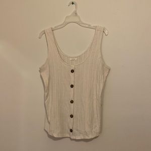 🌿 excellent used condition Maurices tank